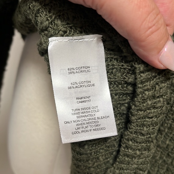 Natural Reflections green hooded sweater - Picture 5 of 6